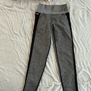 Echt grey scrunch butt size medium